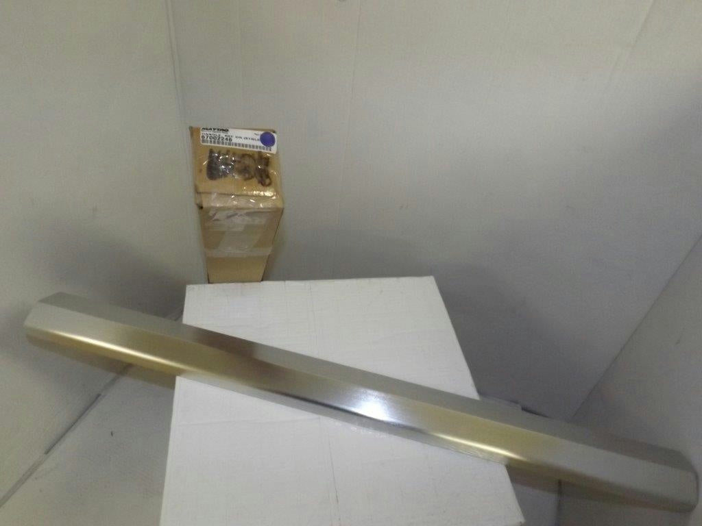 MAYTAG WHIRLPOOL REFRIGERATOR 67002246 REFRIGERATOR DOOR HANDLE (STAINLESS) NEW MAYTAG WHIRLPOOL REFRIGERATOR 67002246 REFRIGERATOR DOOR HANDLE (STAINLESS) NEW